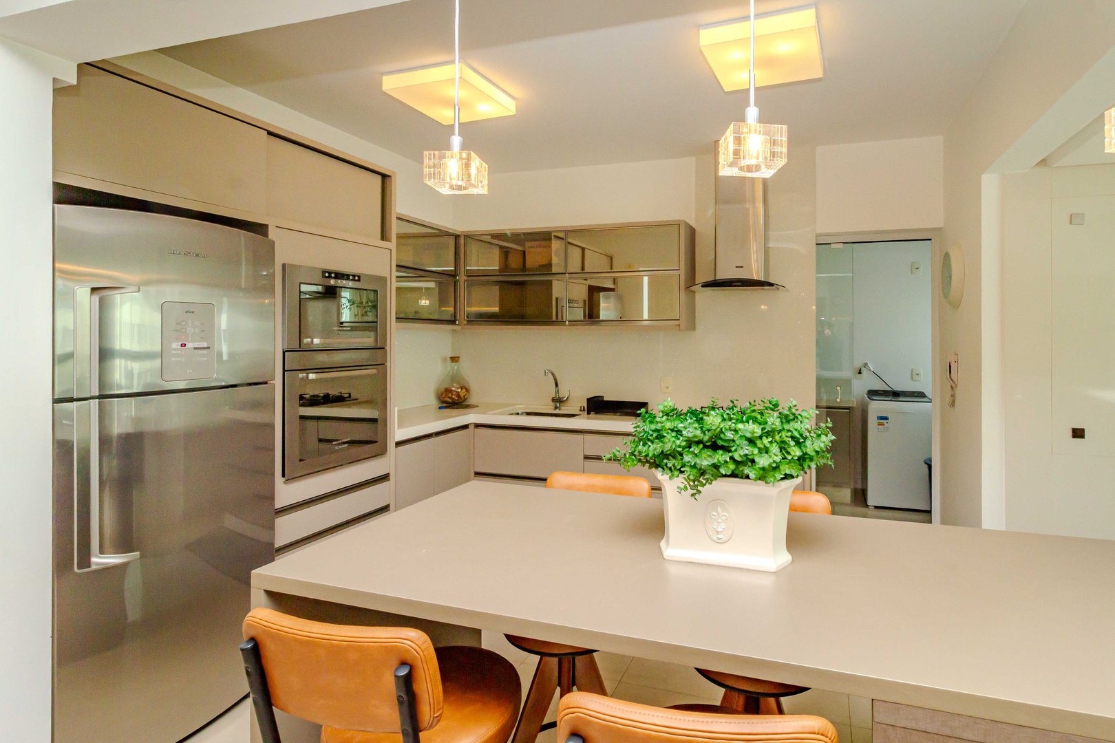 Apartamento Quadra Mar no Edifício La Madeson à venda no centro de Balneário Camboriú — foto 9