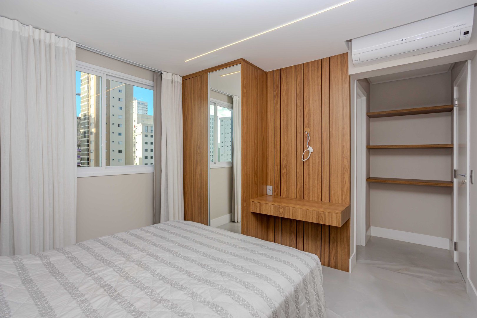 Apartamento Mobiliado no Edifício Maria Valentina à venda no centro de Balneário Camboriú — foto 19