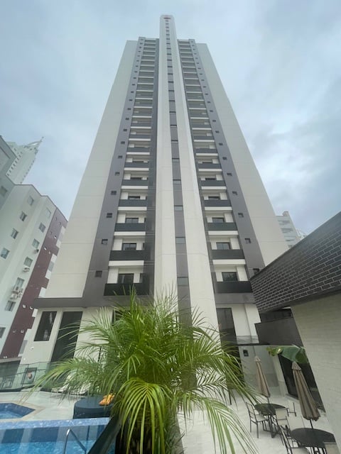 Apartamento no Edifíco Tesla Residencial à venda no centro de Balneário Camboriú — foto 38