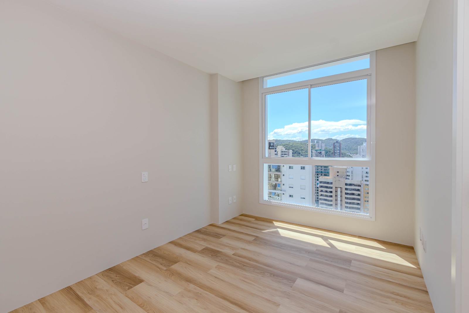 Apartamento Vista Mar no Edifício Horizon Residence à venda no centro de Balneário Camboriú — foto 10
