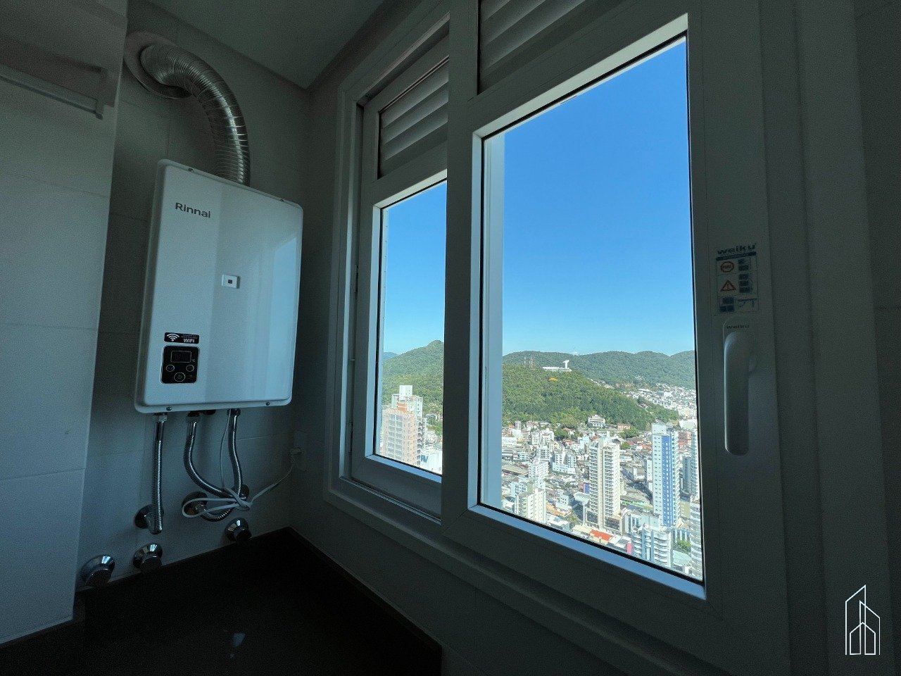 Apartamento no Edifício Camboas Residence à venda no centro de Balneário Camboriú — foto 20