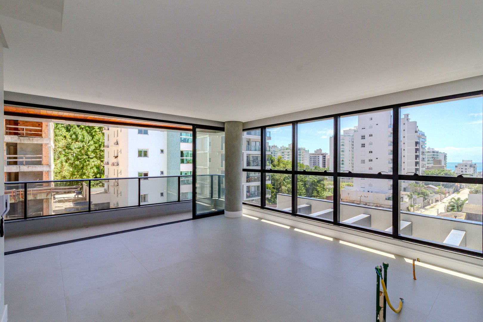 Apartamento no Edifício Dusseldorf à venda na Praia Brava — foto 17