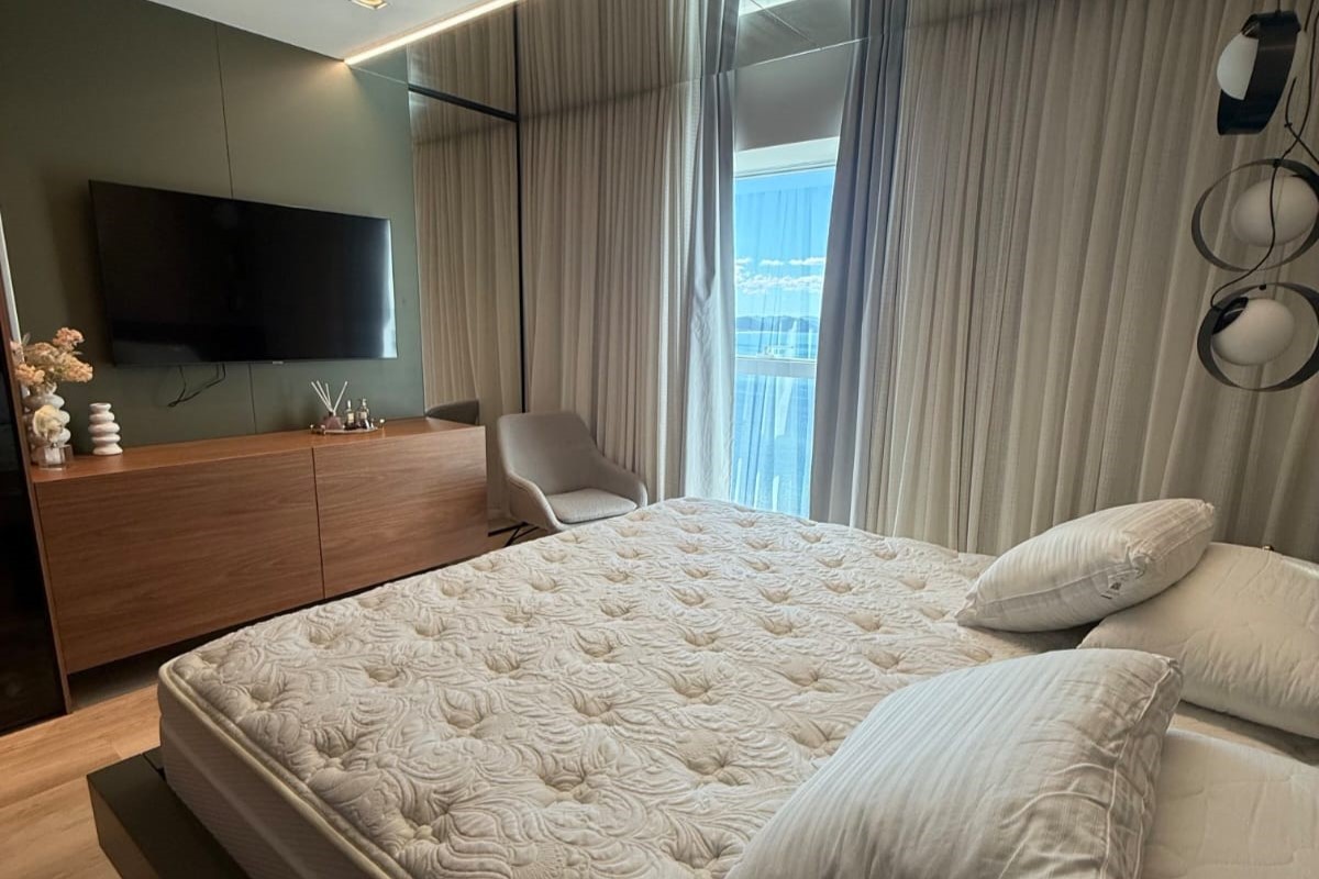 Apartamento Frente Mar no Edifício One Tower à venda na Barra Sul em Balneário Camboriú — foto 13