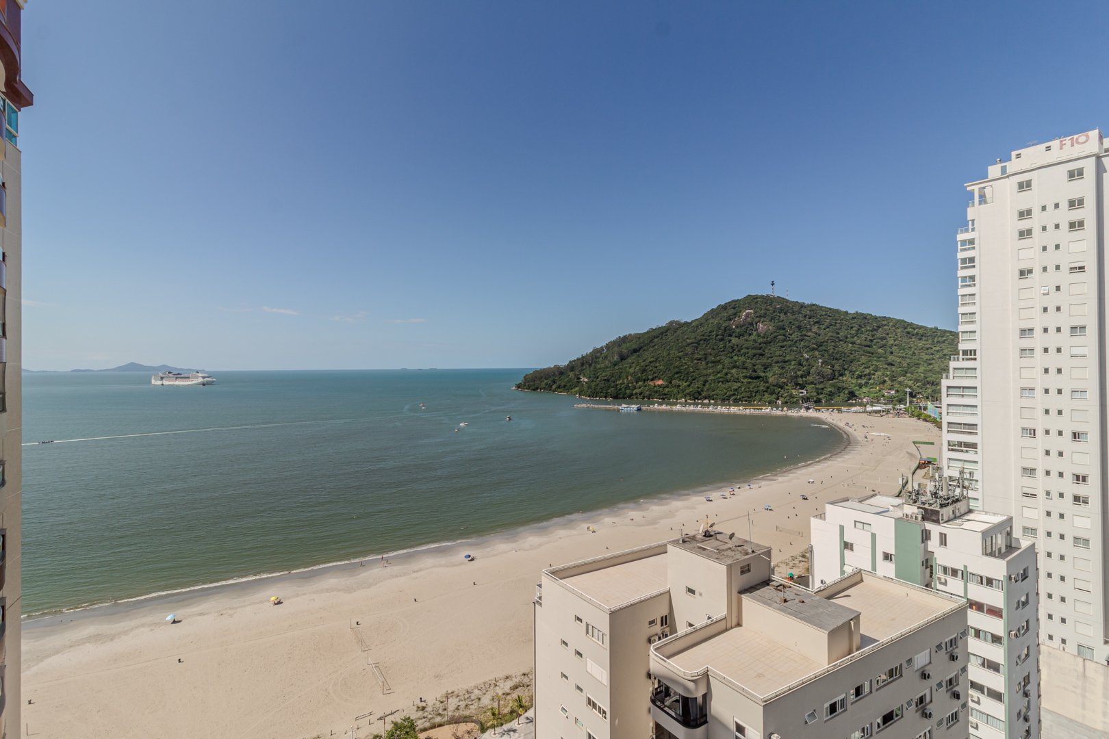 Apartamento Vista Mar na Edifício Morada Ilhas Marianas à venda em Barra Sul em Balneário Camboriú — foto 4