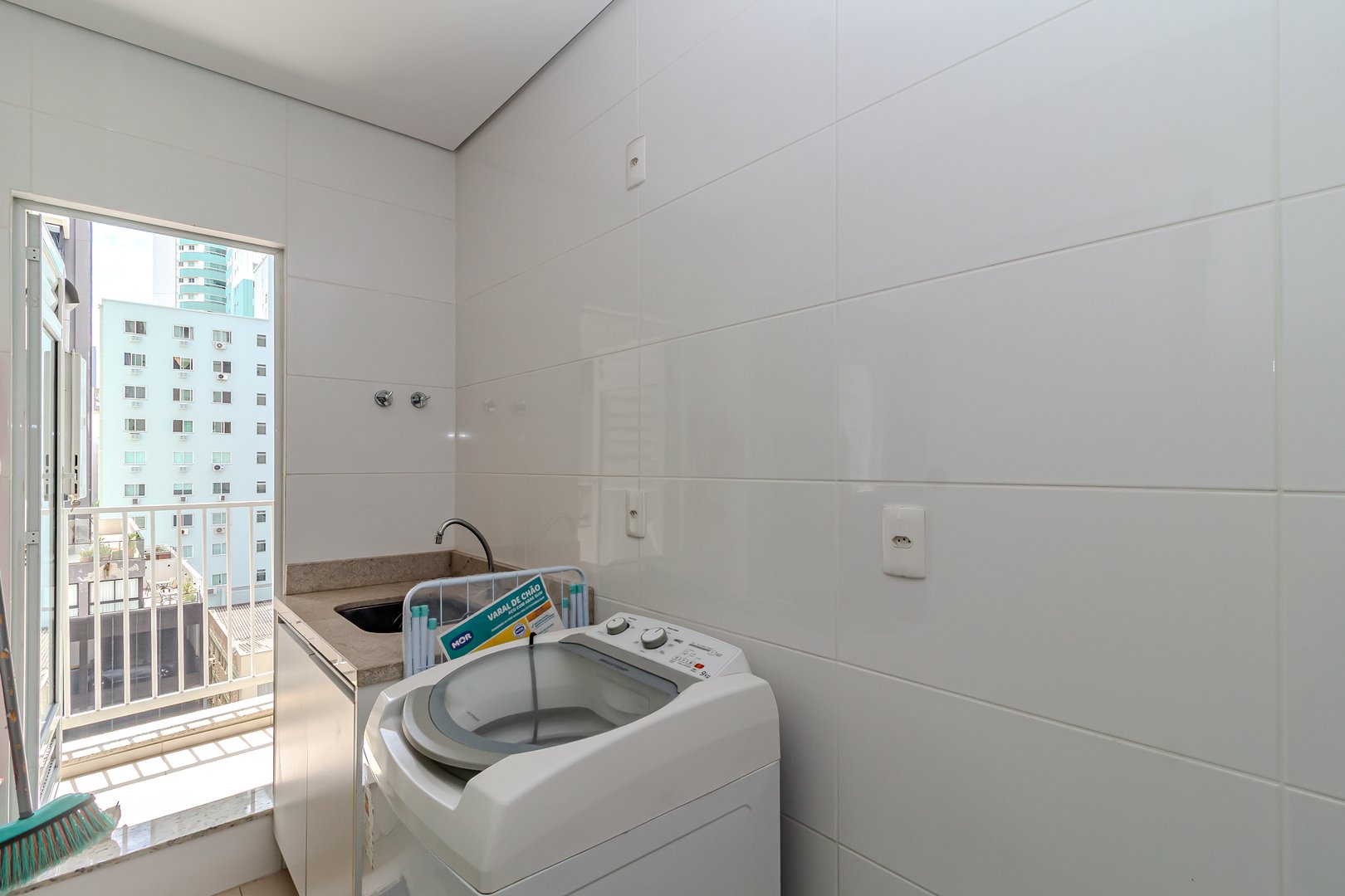 Apartamento Mobiliado no Edifício Sangiovese Residence à venda no centro de Balneário Camboriú — foto 10