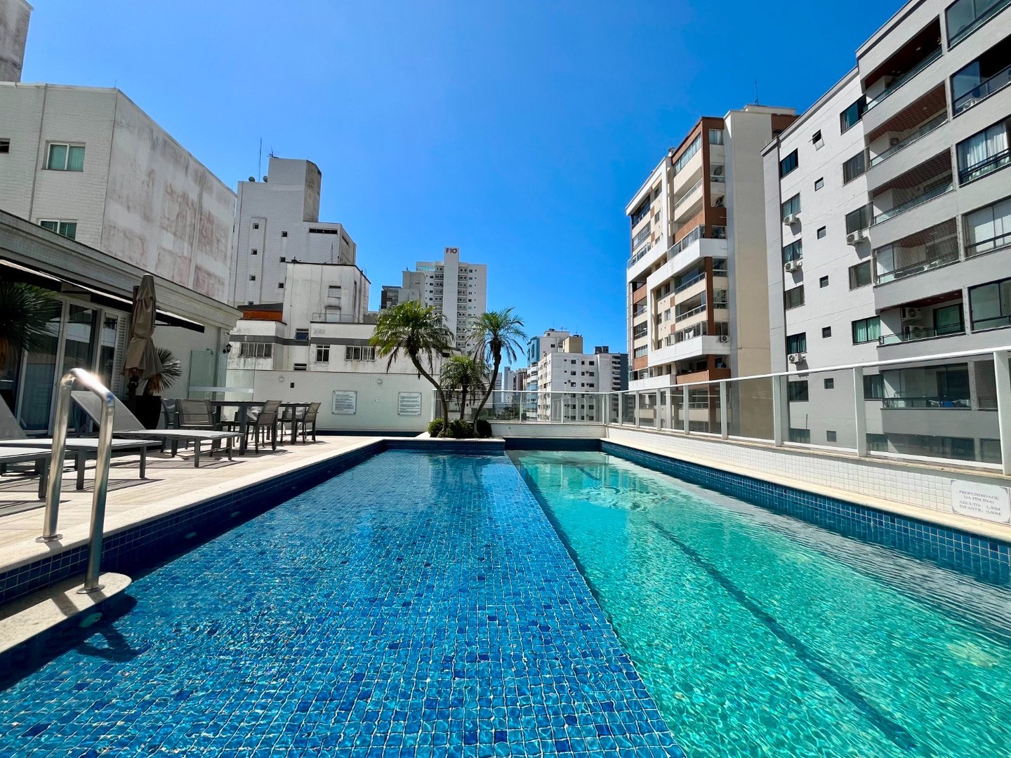 Apartamento no Edifício Royalton Residence à venda no centro de Balneário Camboriú — foto 20