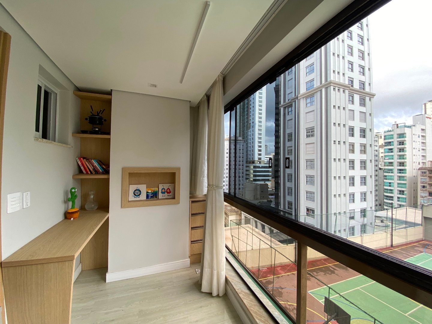 Apartamento no Edifício Atlântico Shopping à venda no centro de Balneário Camboriú — foto 6