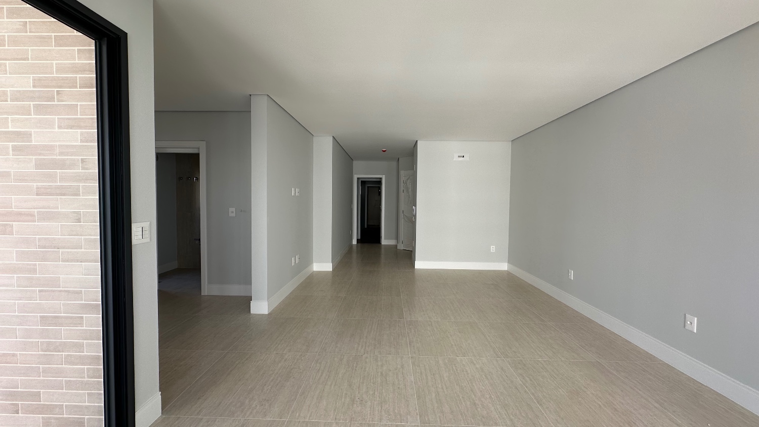 Apartamento no Edifício Hannover Residence à venda na Barra Sul em Balneário Camboriú — foto 5