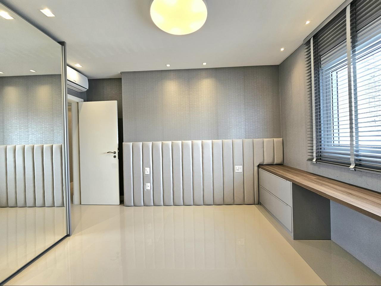 Apartamento Mobiliado no Edifício Portinax Residence à venda no centro de Balneário Camboriú — foto 10