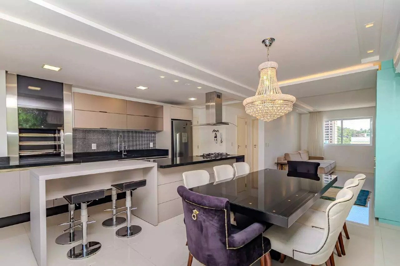Apartamento Mobiliádo no Edifício Residencial Essence à venda no Pioneiros em Balneário Camboriú