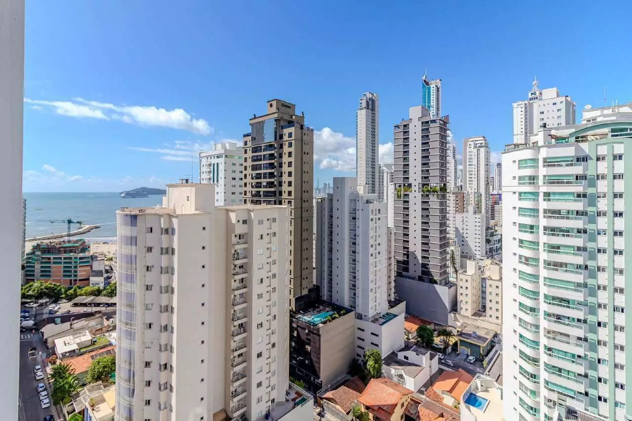 Apartamento Mobiliádo no Edifício Residencial Essence à venda no Pioneiros em Balneário Camboriú — foto 16
