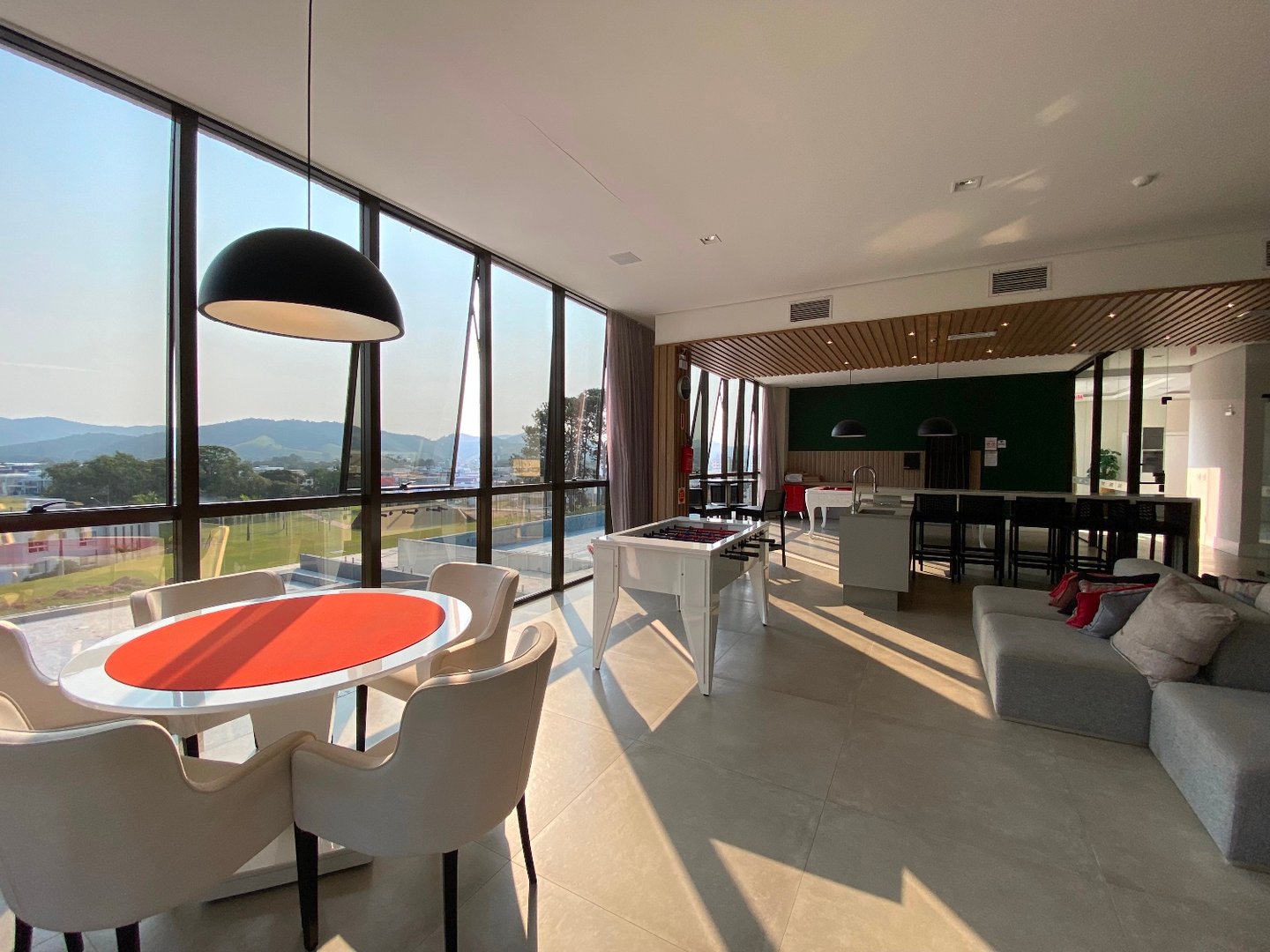 Casa no Condomínio Caledônia à venda em Camboriú — foto 48
