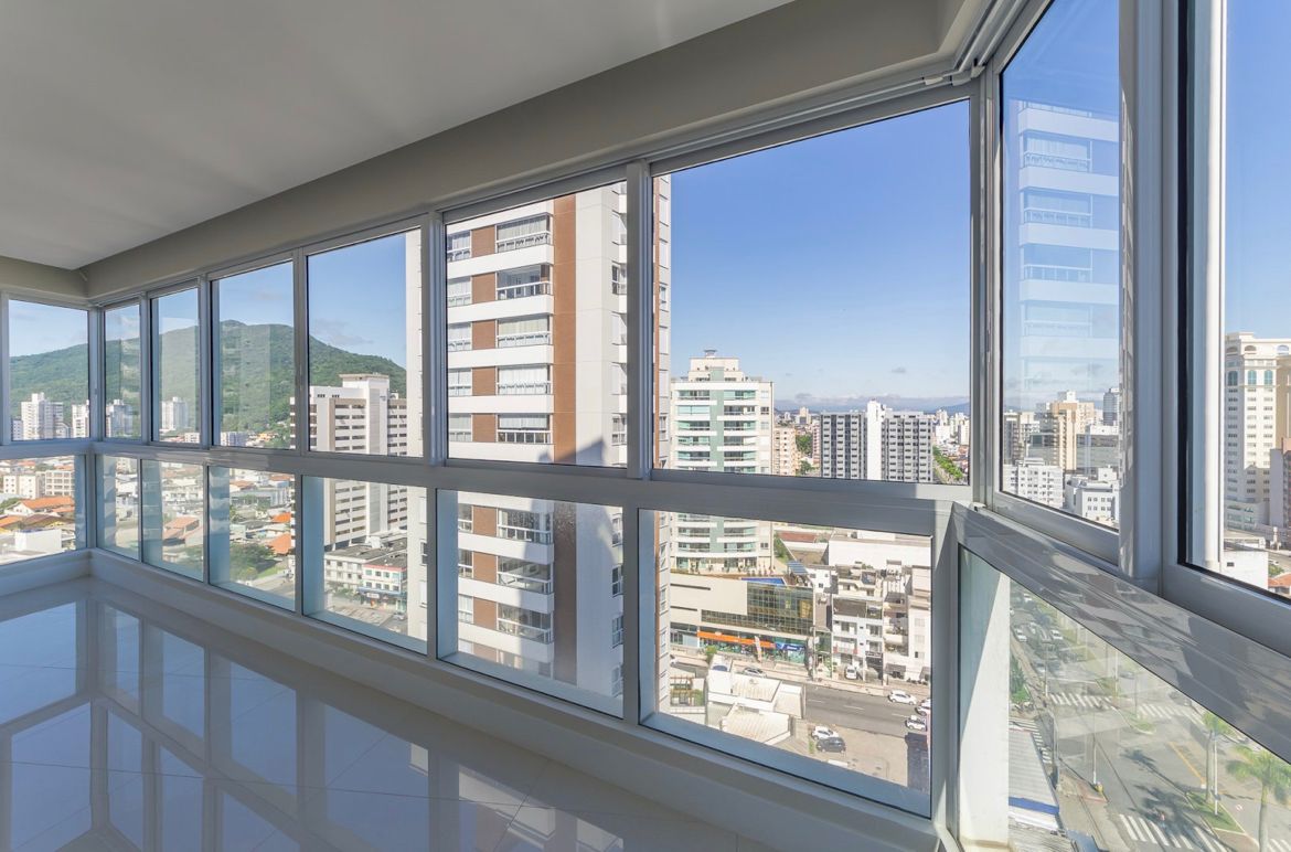 Apartamento no Edifício Camboriú Tower Residence à venda no Fazenda, Itajaí — foto 3