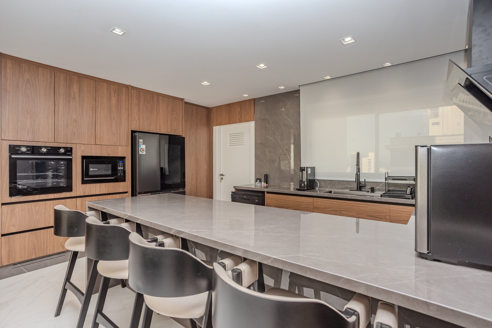 Apartamento no Edifício Grand Place Tower à venda no centro de Balneário Camboriú — foto 9