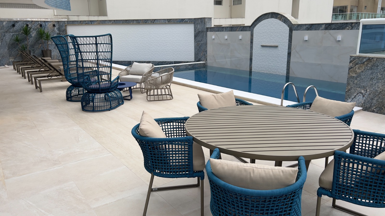 Apartamento Duplex no Edifício Vermont à venda no centro de Balneário Camboriú — foto 23