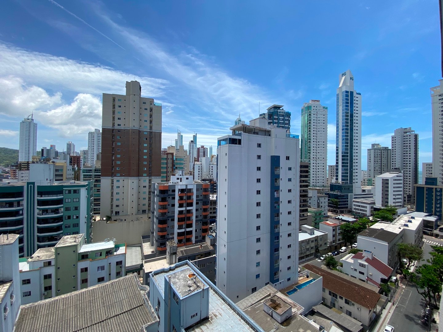 Cobertura no Edifício Solar dos Ramos à venda no centro de Balneário Camboriú — foto 10