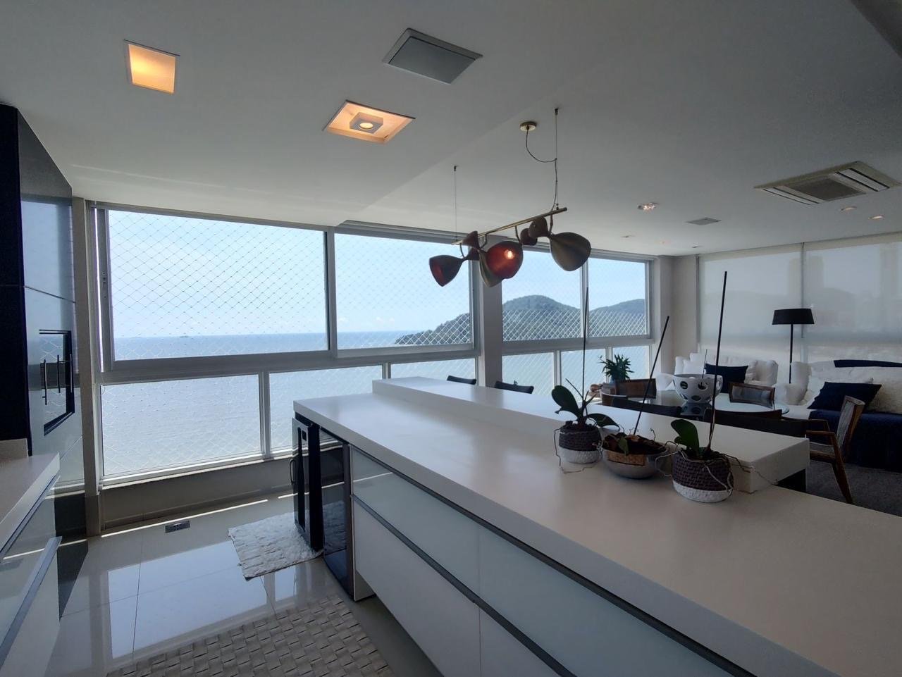 Cobertura Triplex no Edifício Catarina de Alexandria à venda no centro de Balneário Camboriú — foto 9