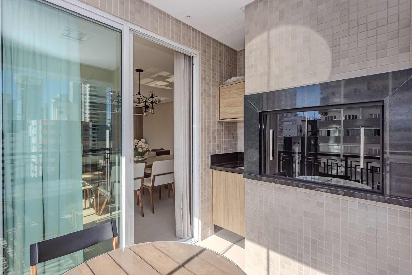 Apartamento Vista Mar no Edifício Parigi à venda no centro de Balneário Camboriú — foto 6
