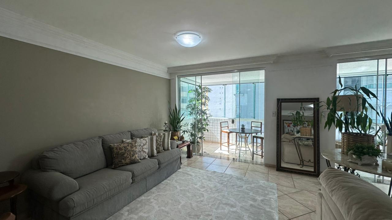 Apartamento no Edifício Vitória Régia à venda no centro em Balneário Camboriú — foto 4