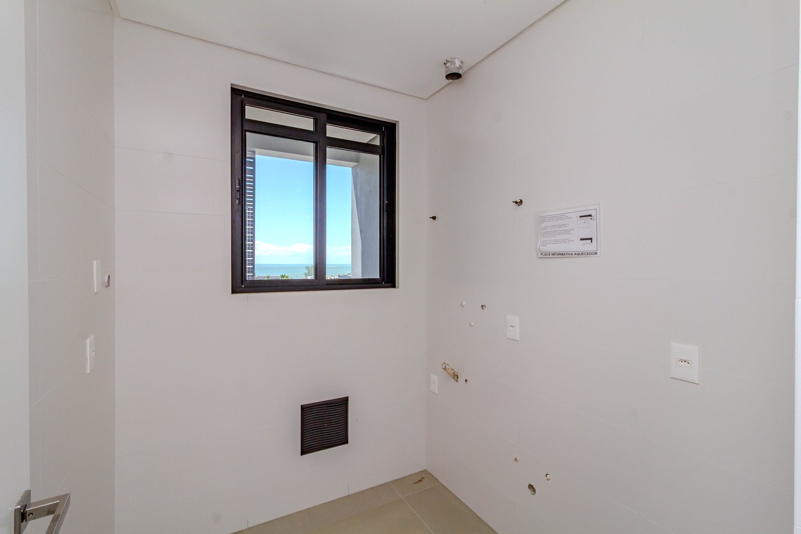 Apartamento no Edifício Dusseldorf à venda na Praia Brava — foto 39