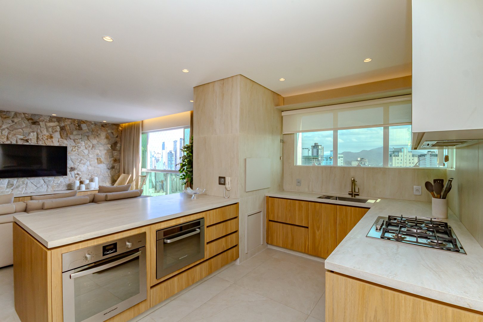 Apartamento no Edifício De La Torre à venda no centro de Balneário Camboriú — foto 7