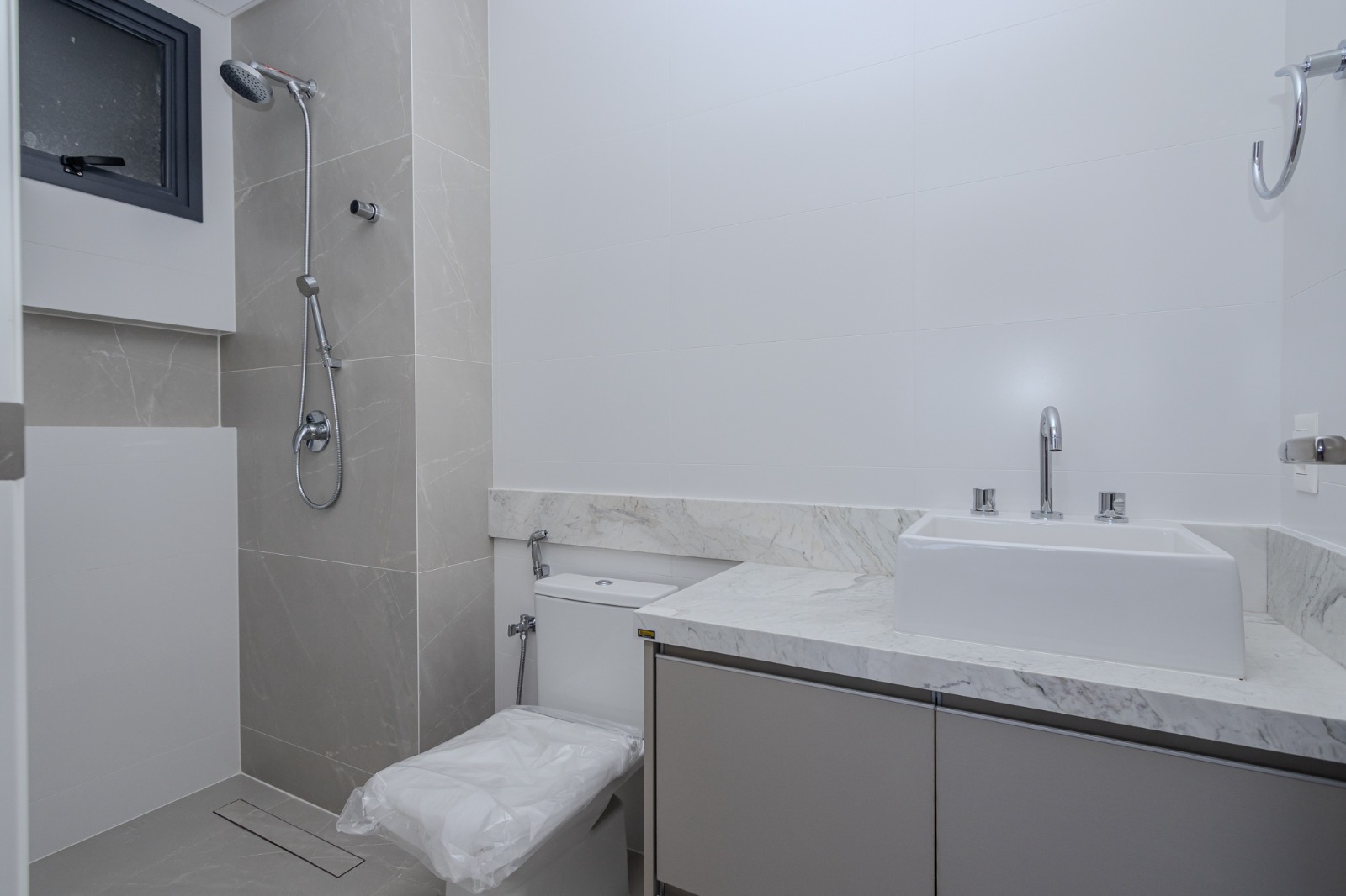 Apartamento no Edifício Muller Ocean Club à venda no centro de Balneário Camboriú — foto 12