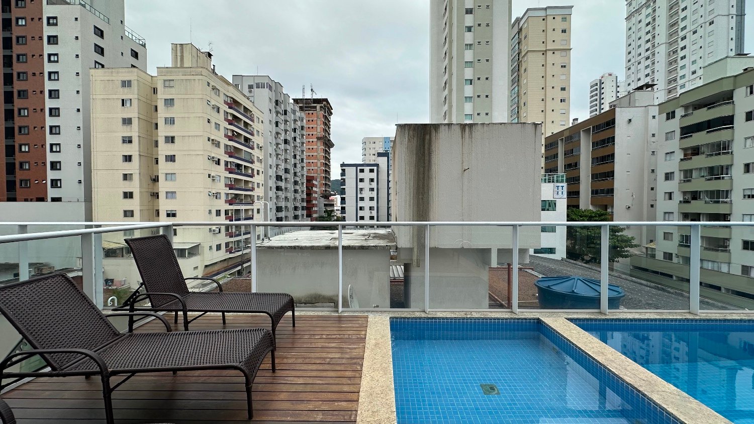 Apartamento na Edifício Farol Ilha da Paz à venda no centro de Balneário Camboriú — foto 32