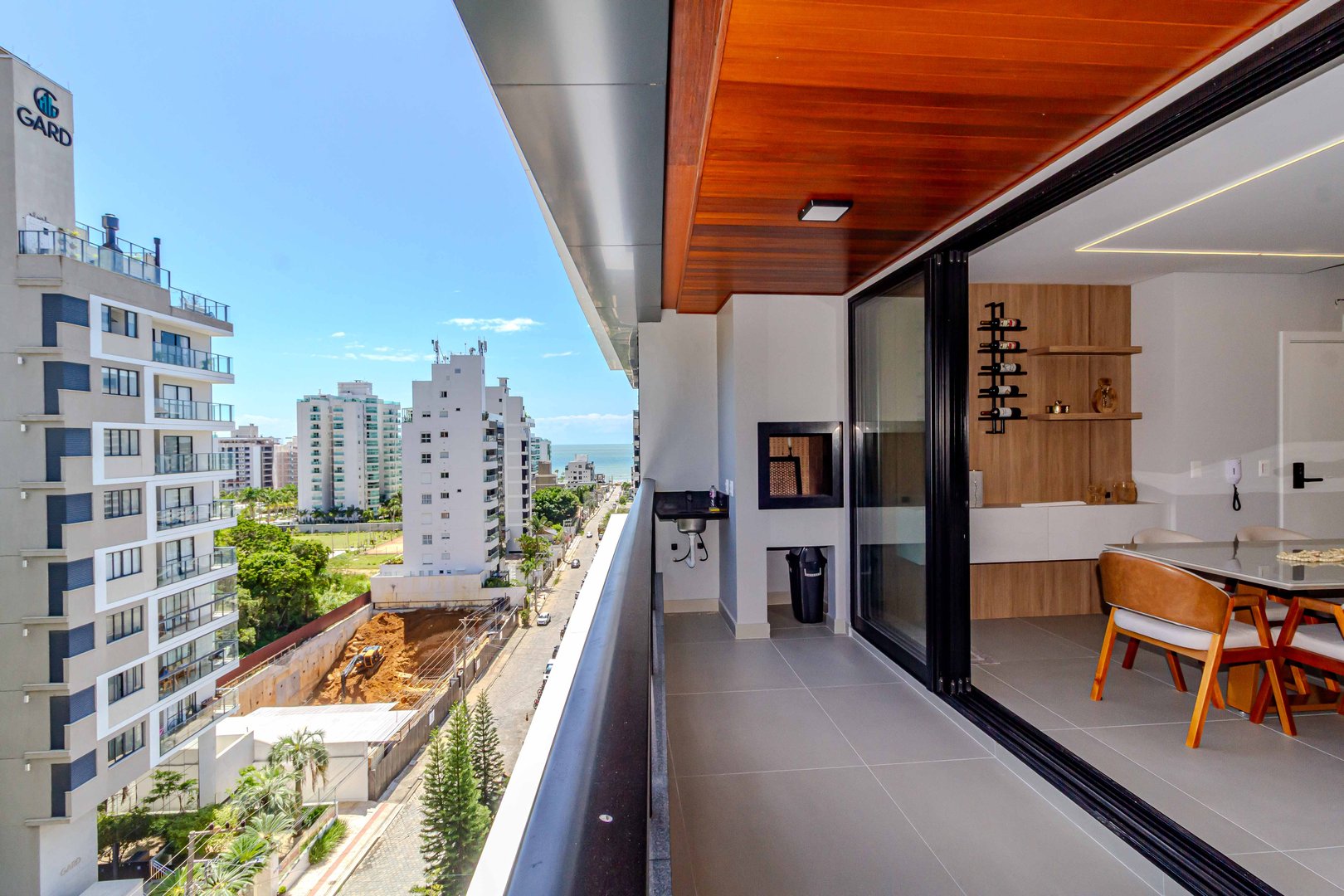 Apartamento no Edifício Dusseldorf à venda na Praia Brava — foto 11