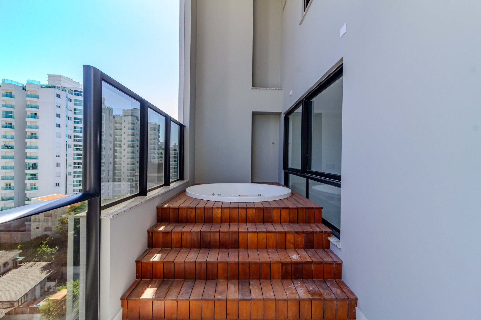 Apartamento Duplex no Edifício Brava Select à venda na Praia Brava — foto 8