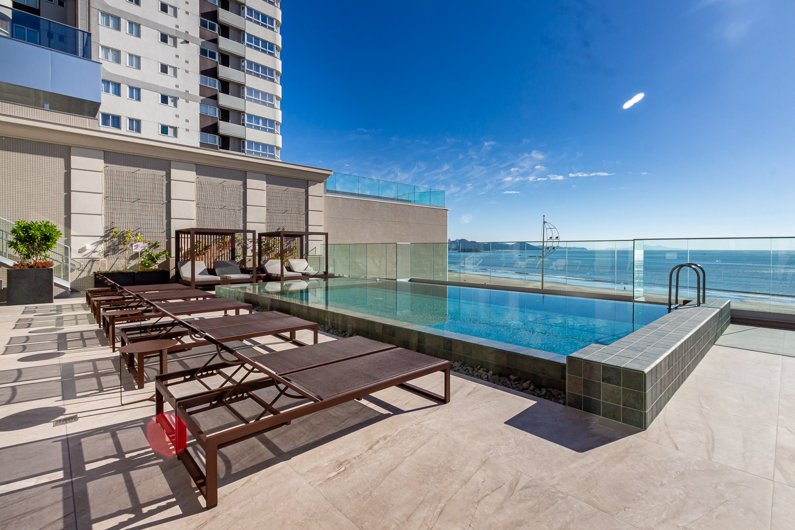 Apartamento no Edifício Aurora Exclusive Home à venda na Barra Sul em Balneário Camboriú — foto 38