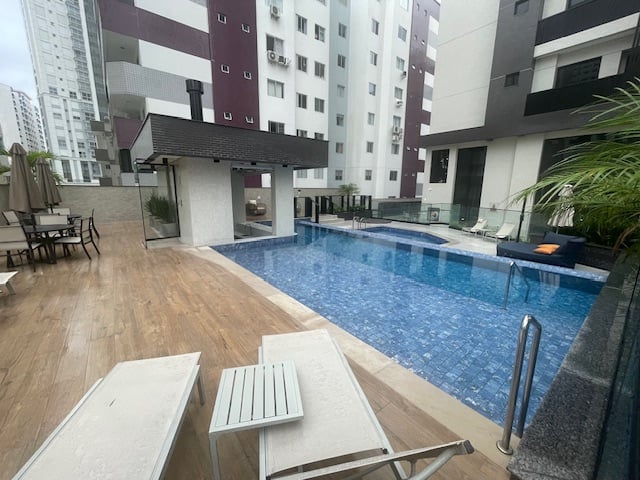 Apartamento no Edifíco Tesla Residencial à venda no centro de Balneário Camboriú — foto 34