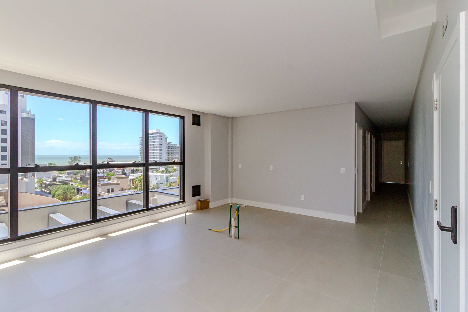 Apartamento no Edifício Dusseldorf à venda na Praia Brava — foto 5