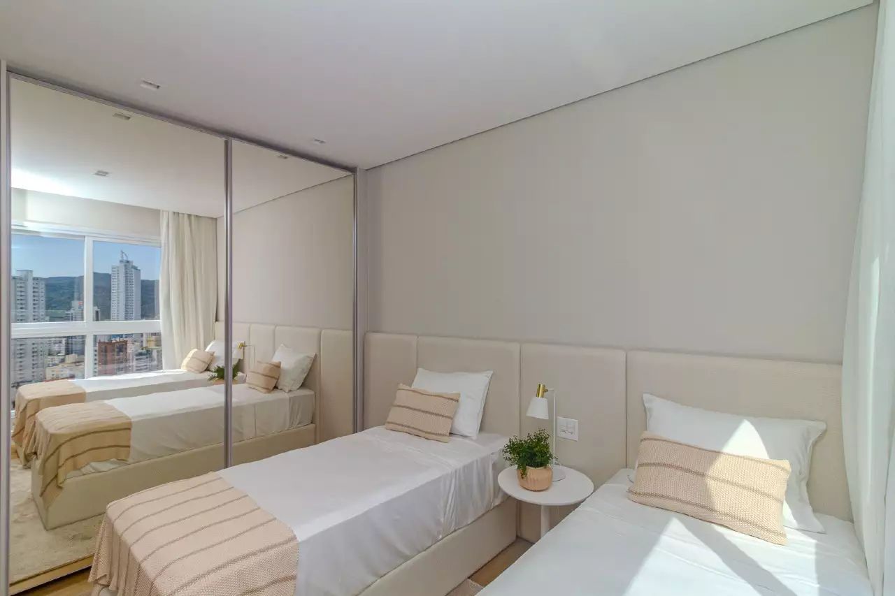 Apartamento vista mar no Edifício Cyano Mare à venda no centro de Balneário Camboriú — foto 35