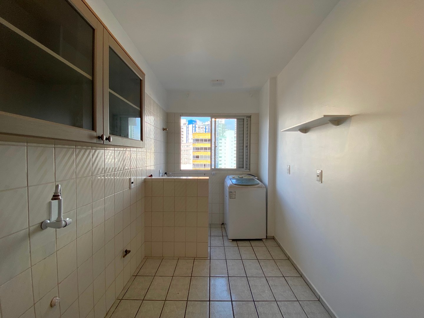 Apartamento no Edifício Marquesado B à venda no centro de Balneário Camboriú — foto 6