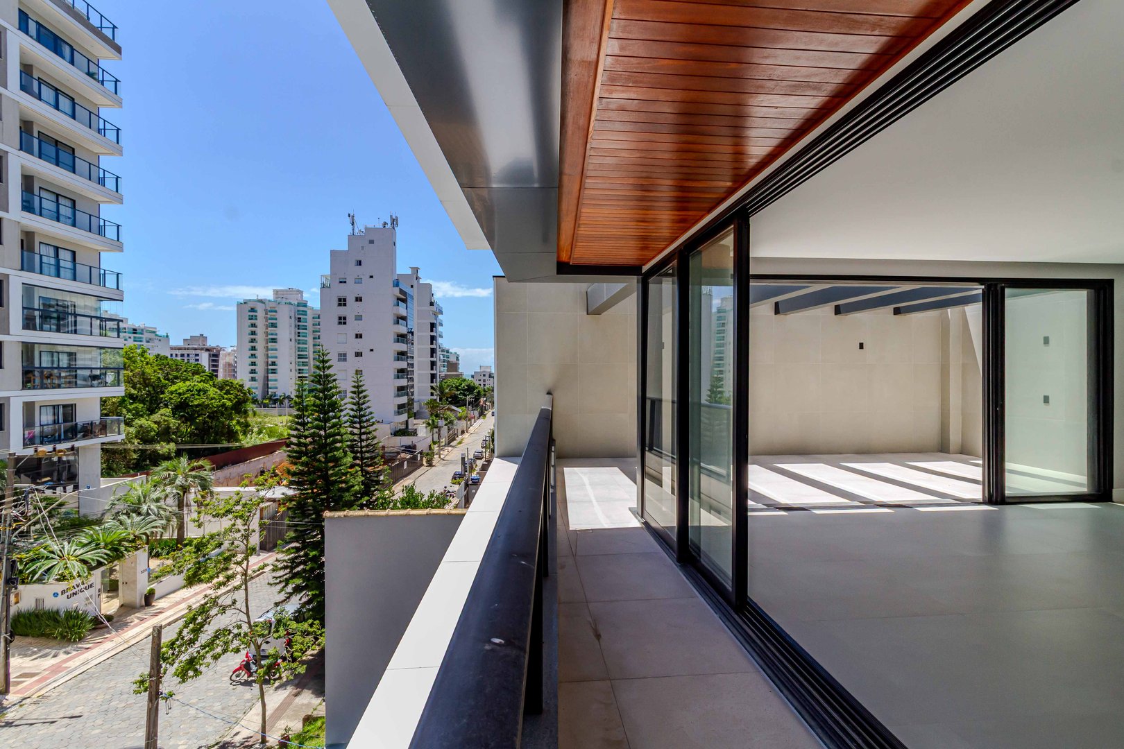 Apartamento Garden no Edifício Dusseldorf à venda na Praia Brava — foto 14