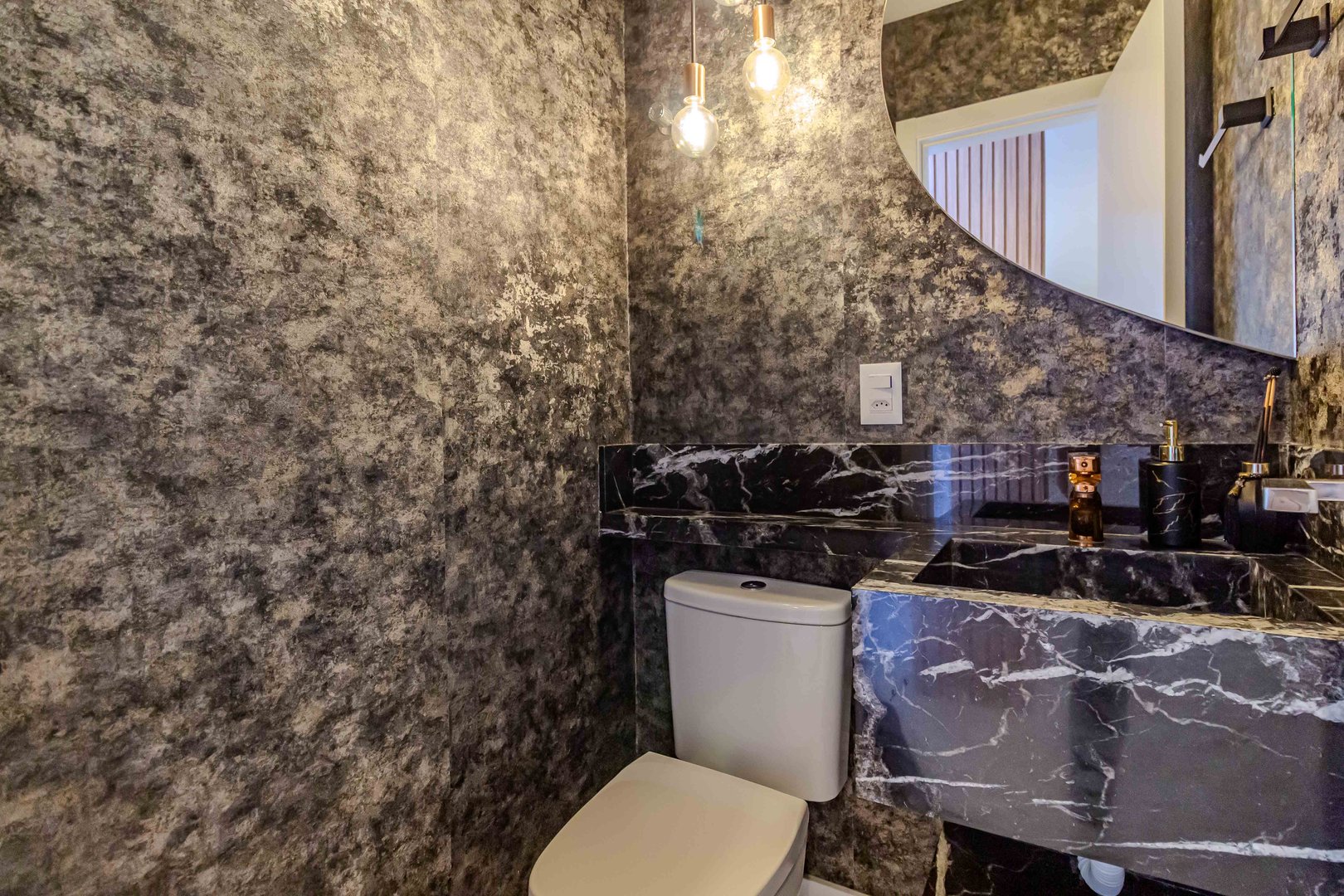 Apartamento no Edifício Montpellier Residence à venda no Pioneiros em Balneário Camboriú — foto 12
