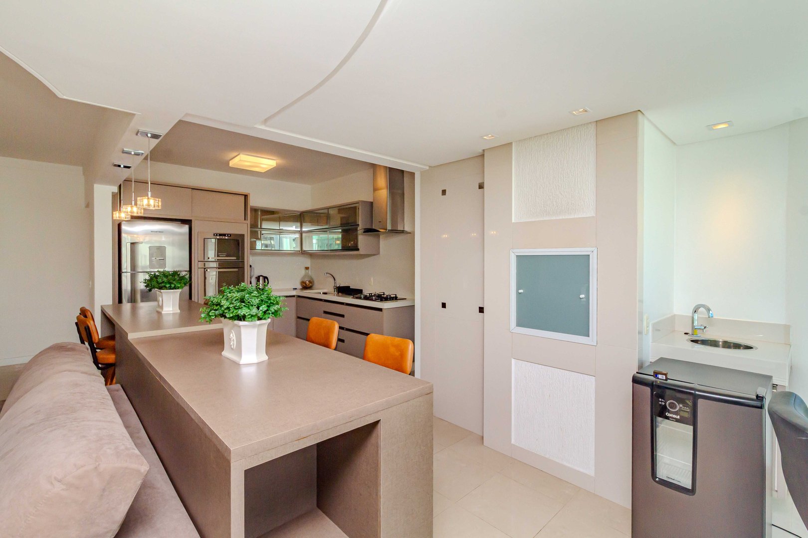 Apartamento Quadra Mar no Edifício La Madeson à venda no centro de Balneário Camboriú — foto 13