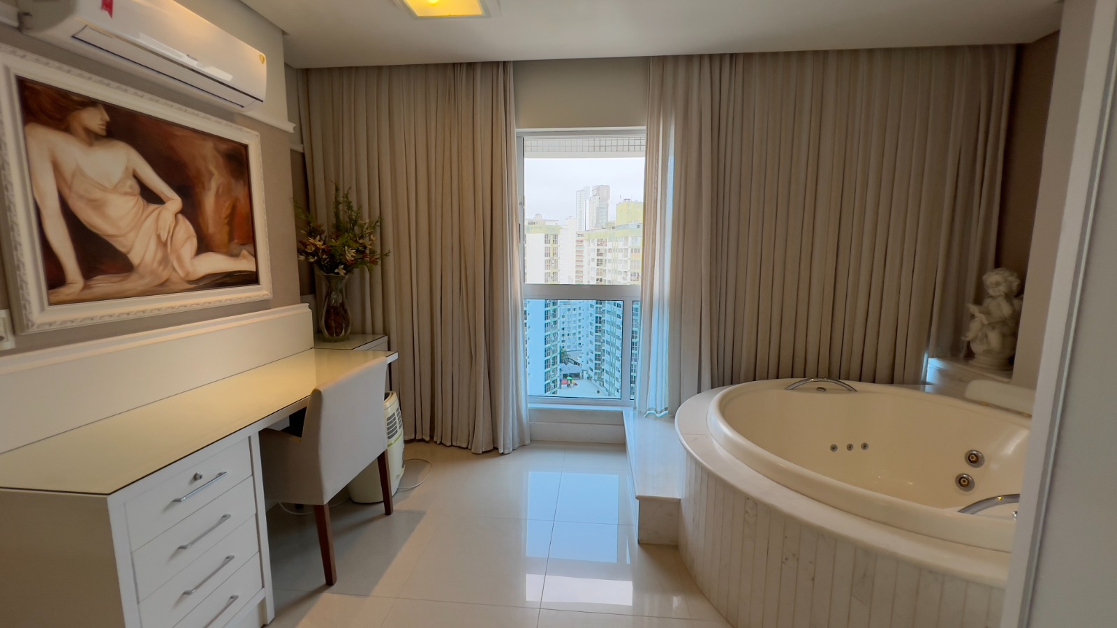 Apartamento Duplex no Edifício Vermont à venda no centro de Balneário Camboriú — foto 10