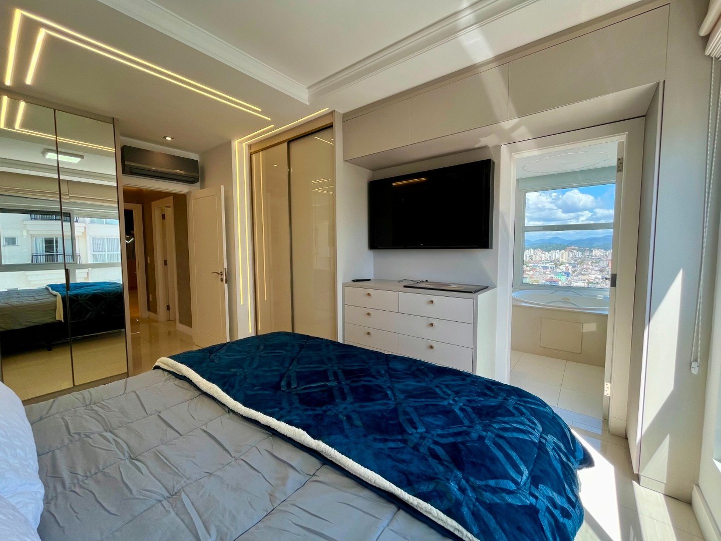 Apartamento no Edifício Royalton Residence à venda no centro de Balneário Camboriú — foto 11
