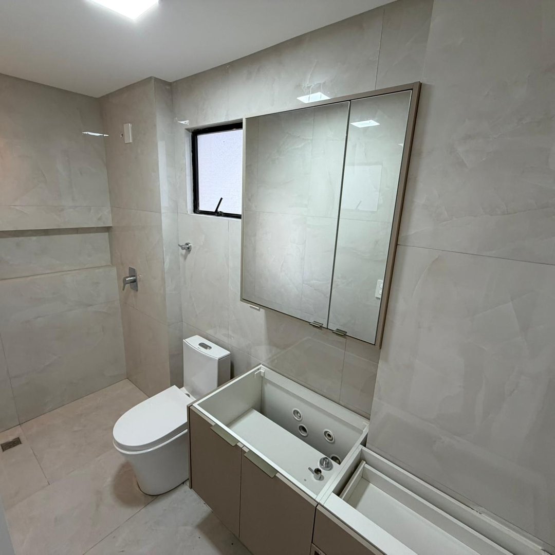 Apartamento no Edifício Ana Capri à venda no centro de Balneário Camboriú — foto 8