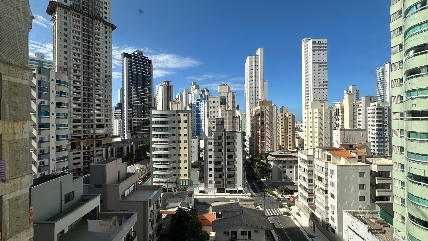 Apartamento no Edifício Hannover Residence à venda na Barra Sul em Balneário Camboriú — foto 14