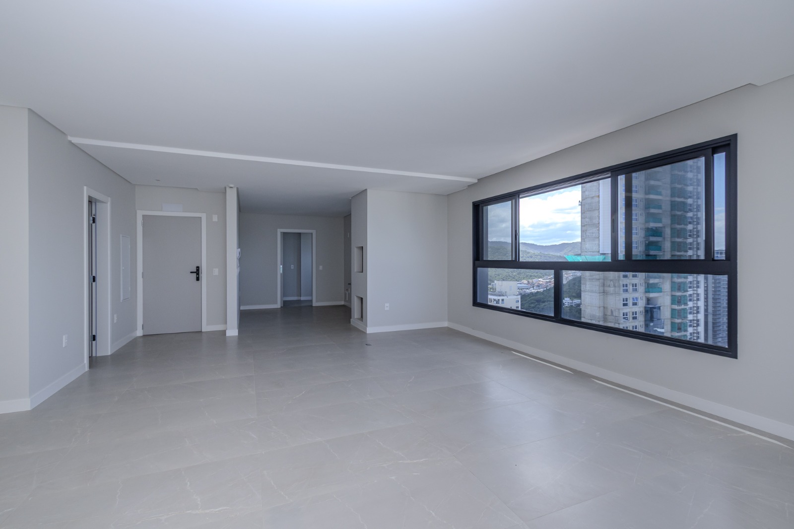 Apartamento no Edifício Muller Ocean Club à venda no centro de Balneário Camboriú — foto 5