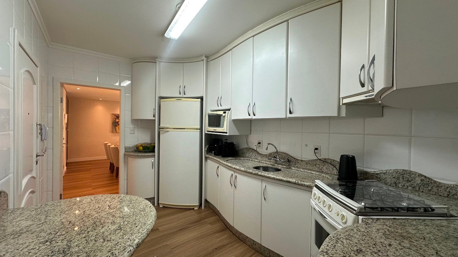 Apartamento no Edifício Monte Olympos à venda no centro de Balneário Camboriú — foto 12