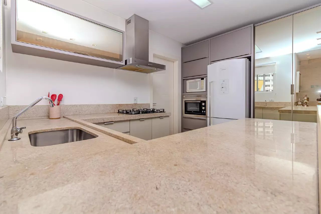 Apartamento no Edifício Spazio Bianco à venda no centro de Balneário Camboriú — foto 8