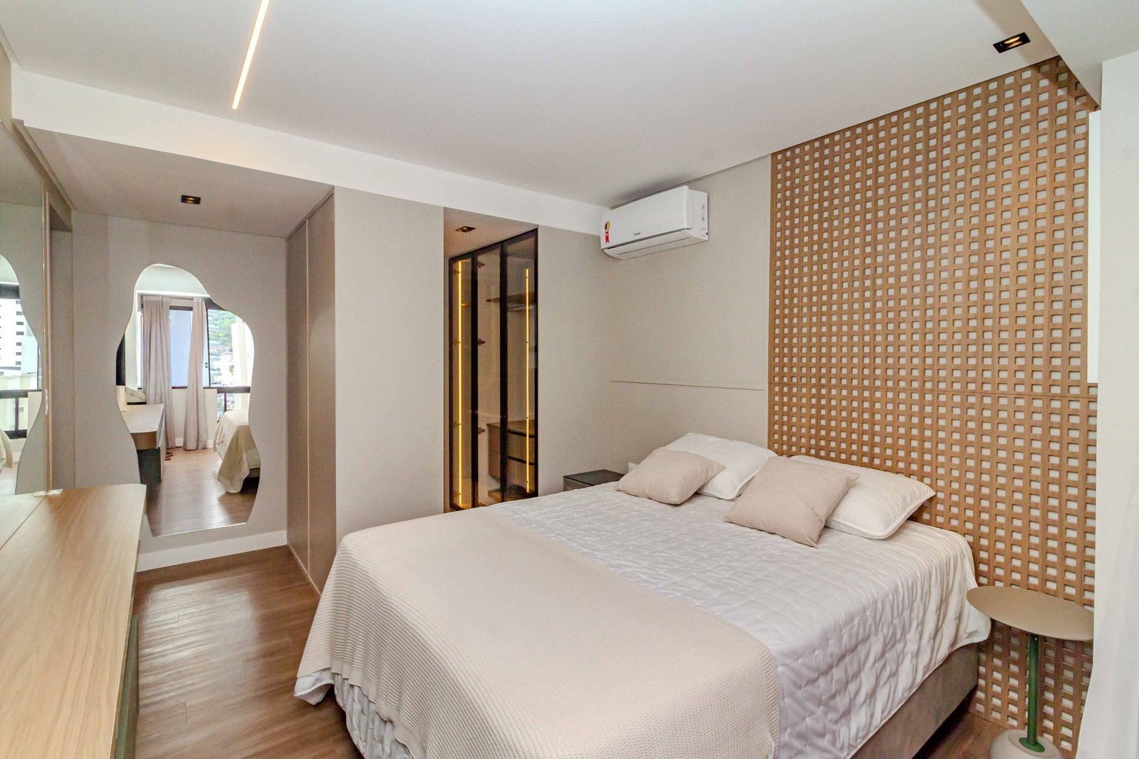 Apartamento no Edifício Caminho do Mar à venda no centro de Balneário Camboriú — foto 19