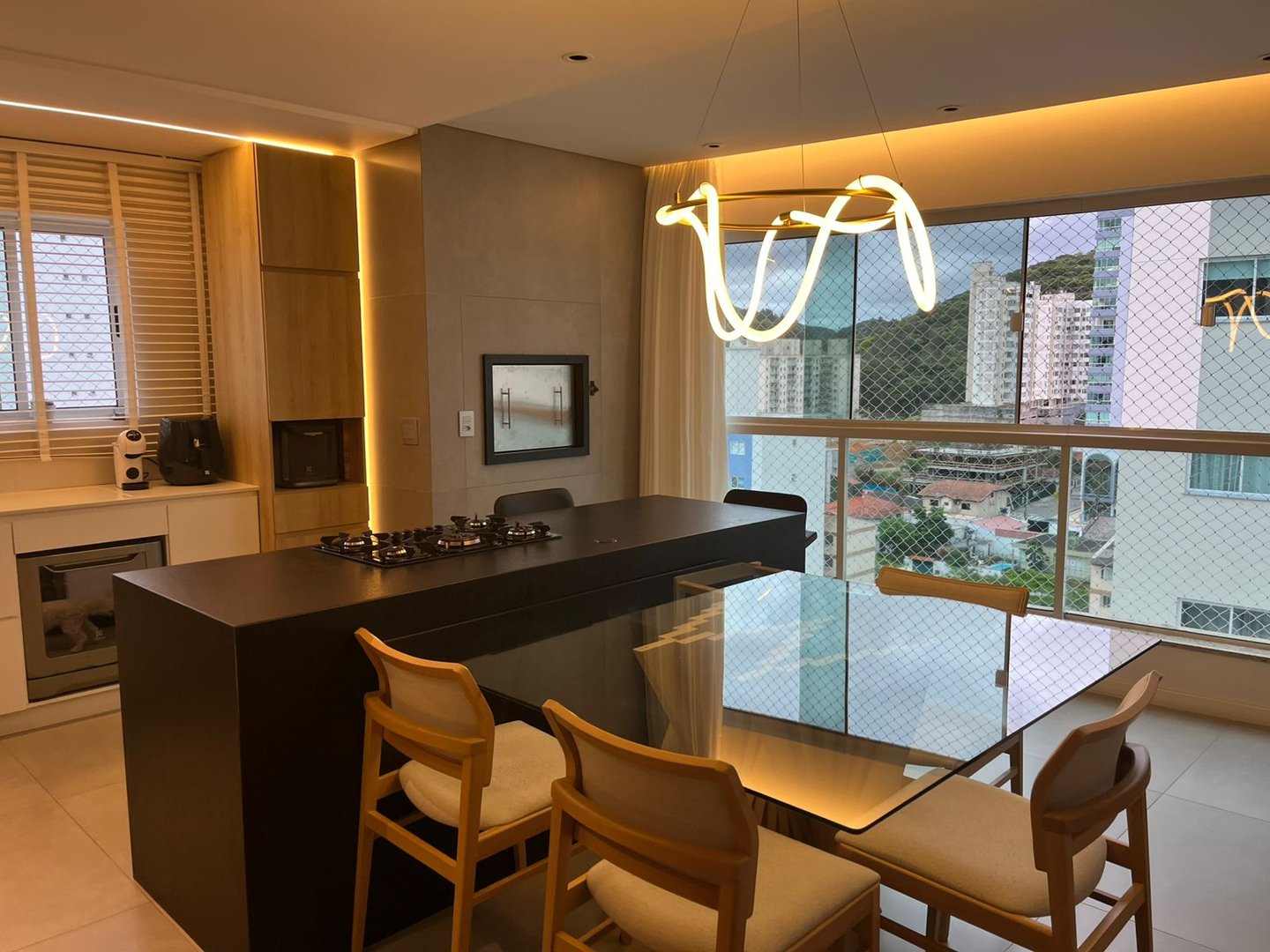 Apartamento Mobiliado no Edifício Residencial Vicenza à venda no Pioneiros, Balneário Camboriú