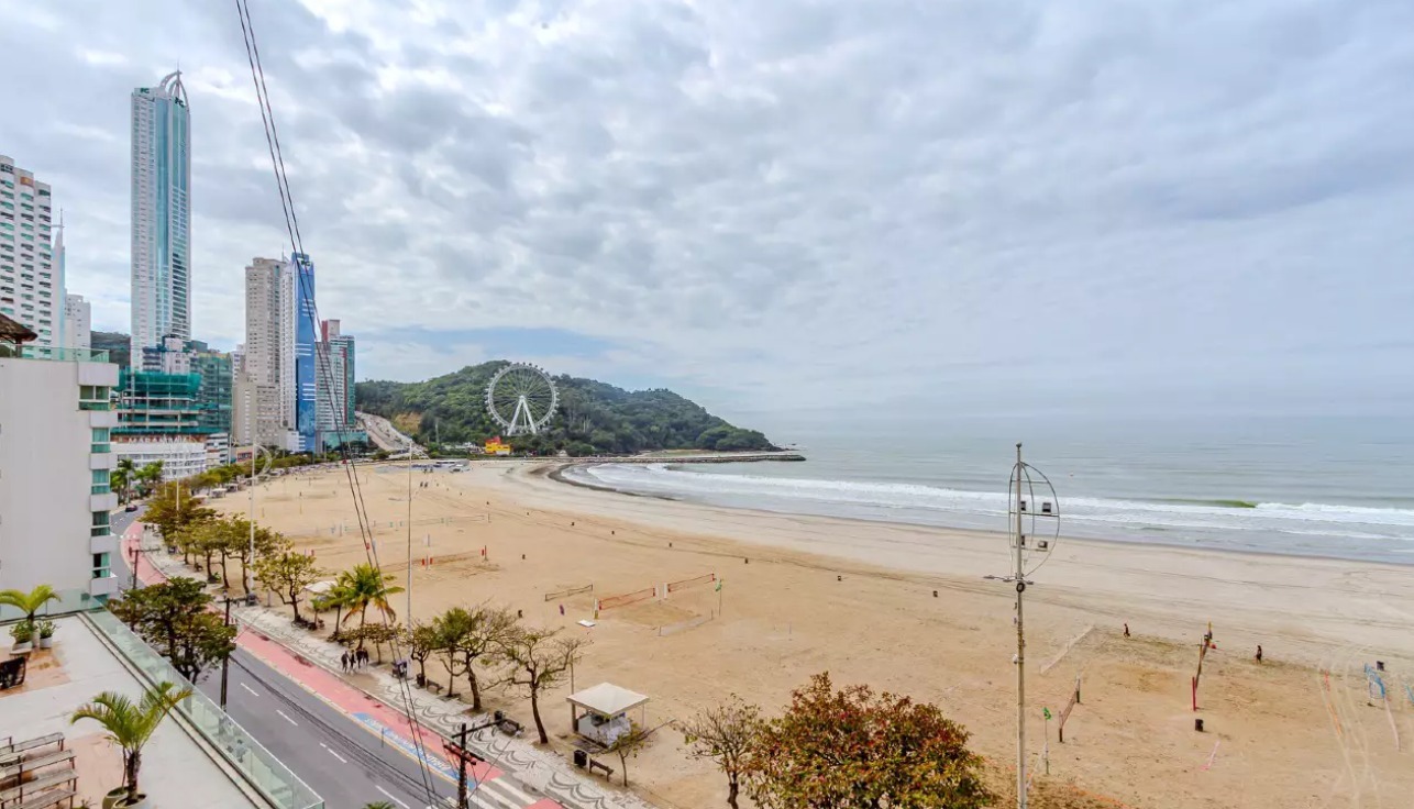 Apartamento no Edifício Real Park à venda no centro de Balneário Camboriú — foto 9