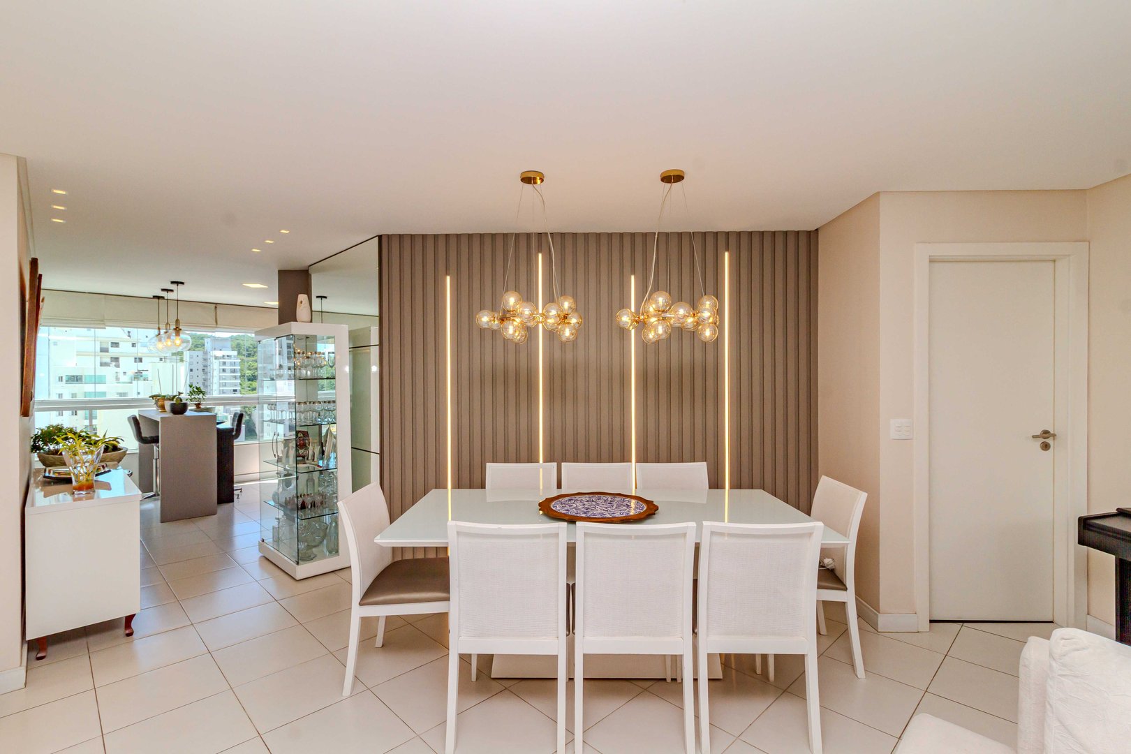 Apartamento Quadra Mar no Edifício Golden Alliance Residence à venda no Pioneiros em Balneário Camboriú — foto 4