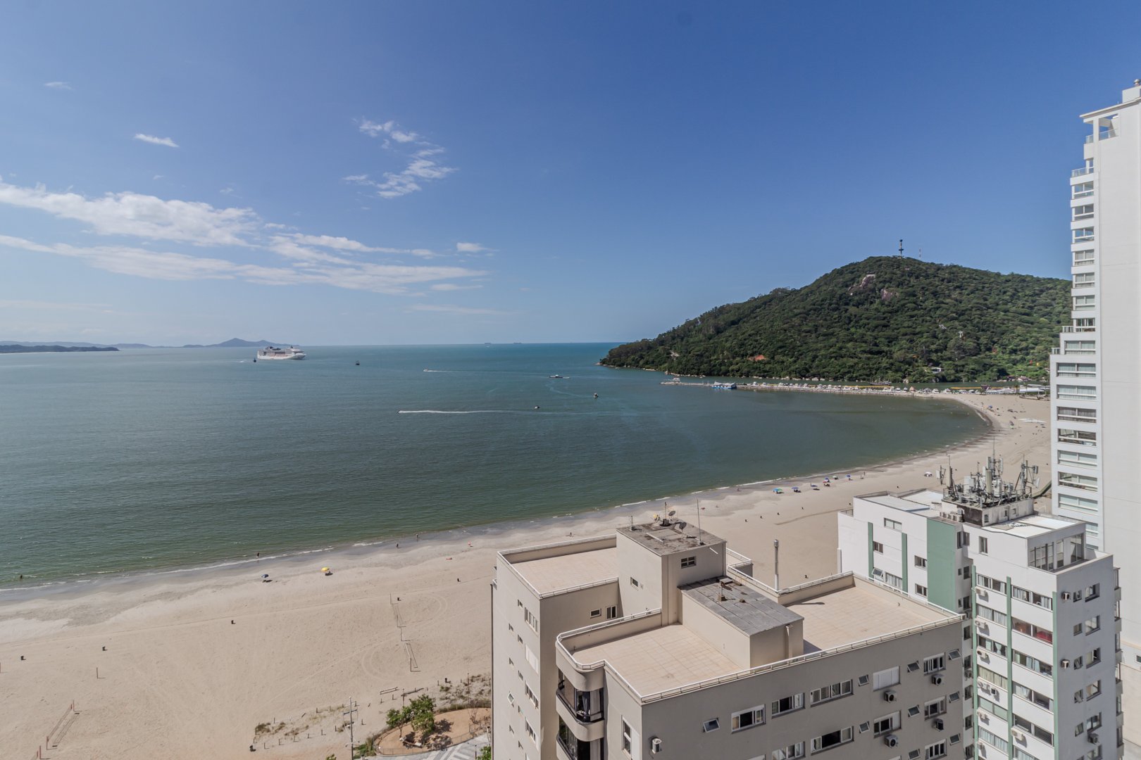 Apartamento Vista Mar na Edifício Morada Ilhas Marianas à venda em Barra Sul em Balneário Camboriú — foto 17