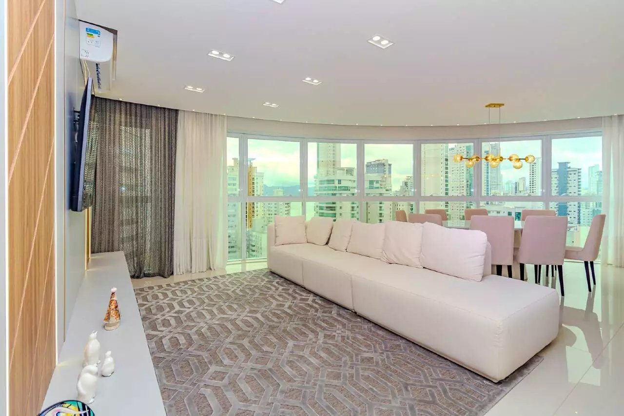 Apartamento Vista Mar no Edifício Olympo Tower à venda no centro de Balneário Camboriú — foto 3
